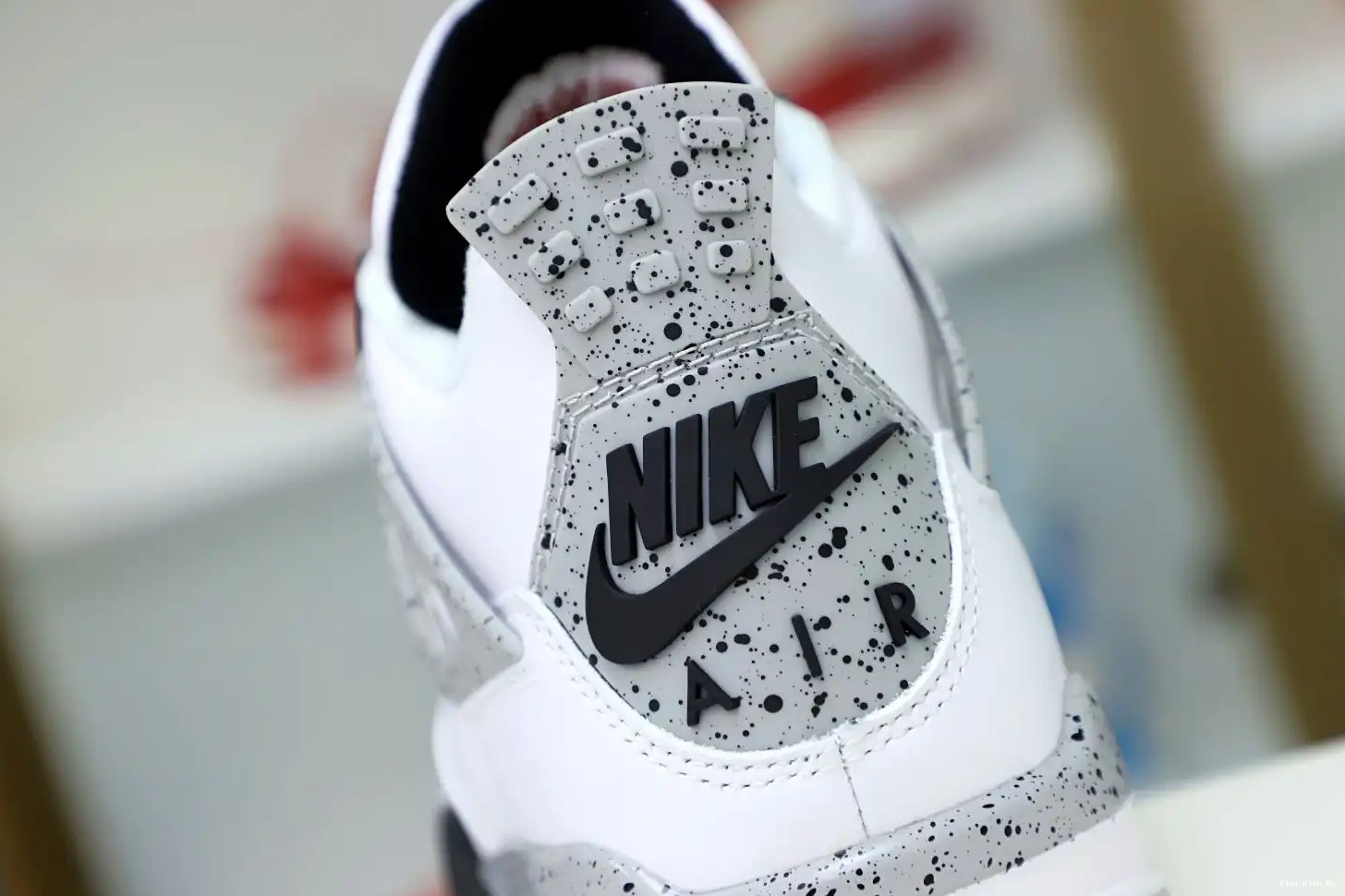 Kimikick 4 White Retro Air Cement Jordan 0728